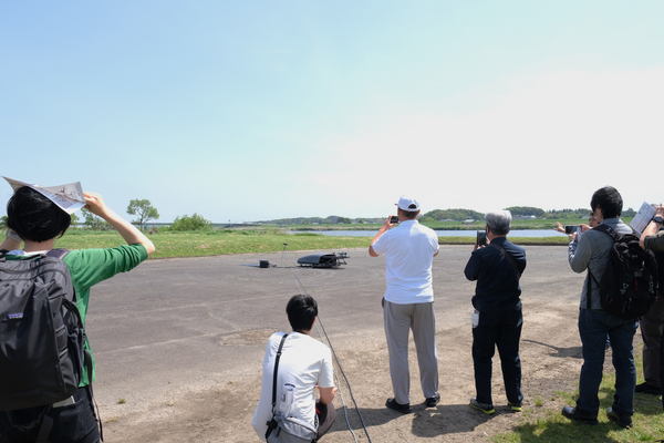 ドローンジャーナルにDroneNest含む3機種のデモの様子が特集されました
